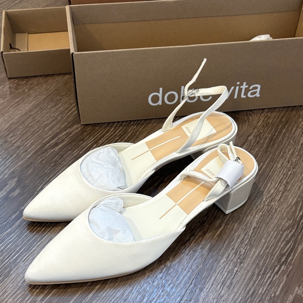 Dolce Vita Carel Heels True White Satin